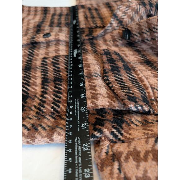 Altar'd State Cozy Cropped Brown Plaid Button Down Jacket Size S - Picture 8 of 8